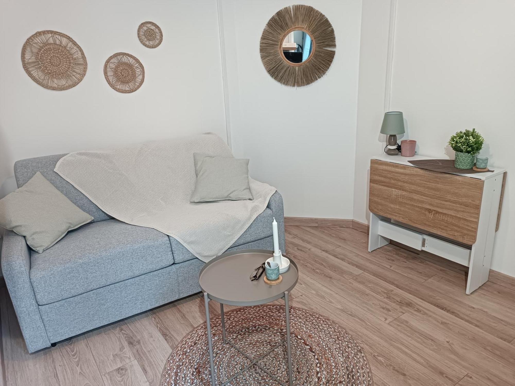 Studio Totalement Meuble Le Nordique Rombas Εξωτερικό φωτογραφία